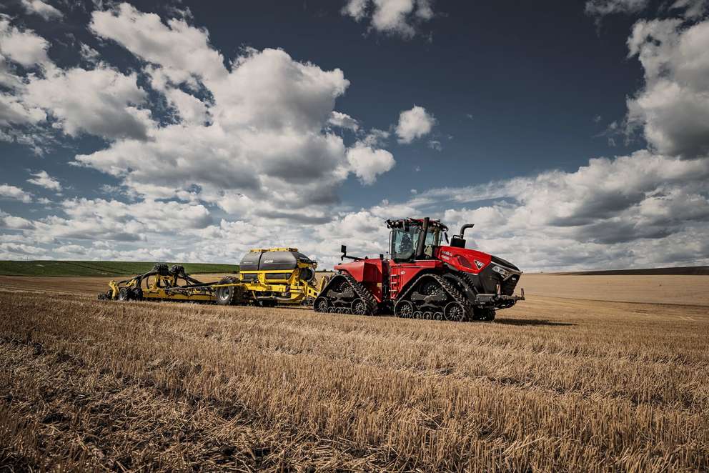 Quadtrac 785. Fotot fastställer inte modellår, PIN eller marknad.